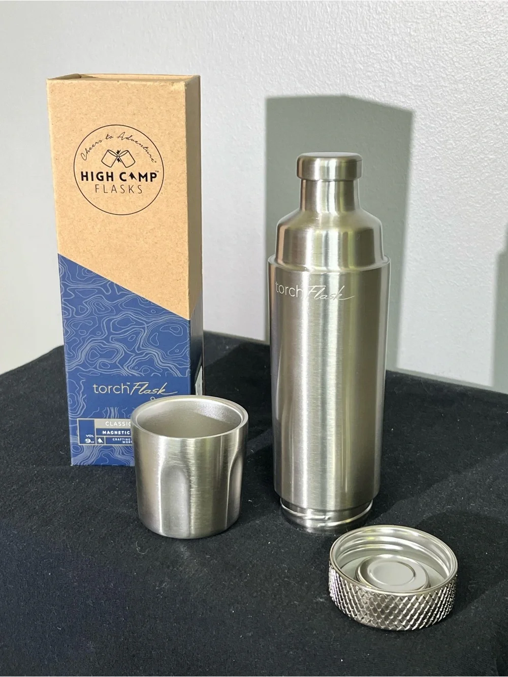 High Camp Torch Flask 9oz Stainless NWT Insulated Stainless Steel Travel Flask